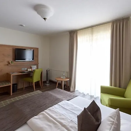 Fetzers Landhotel 4*